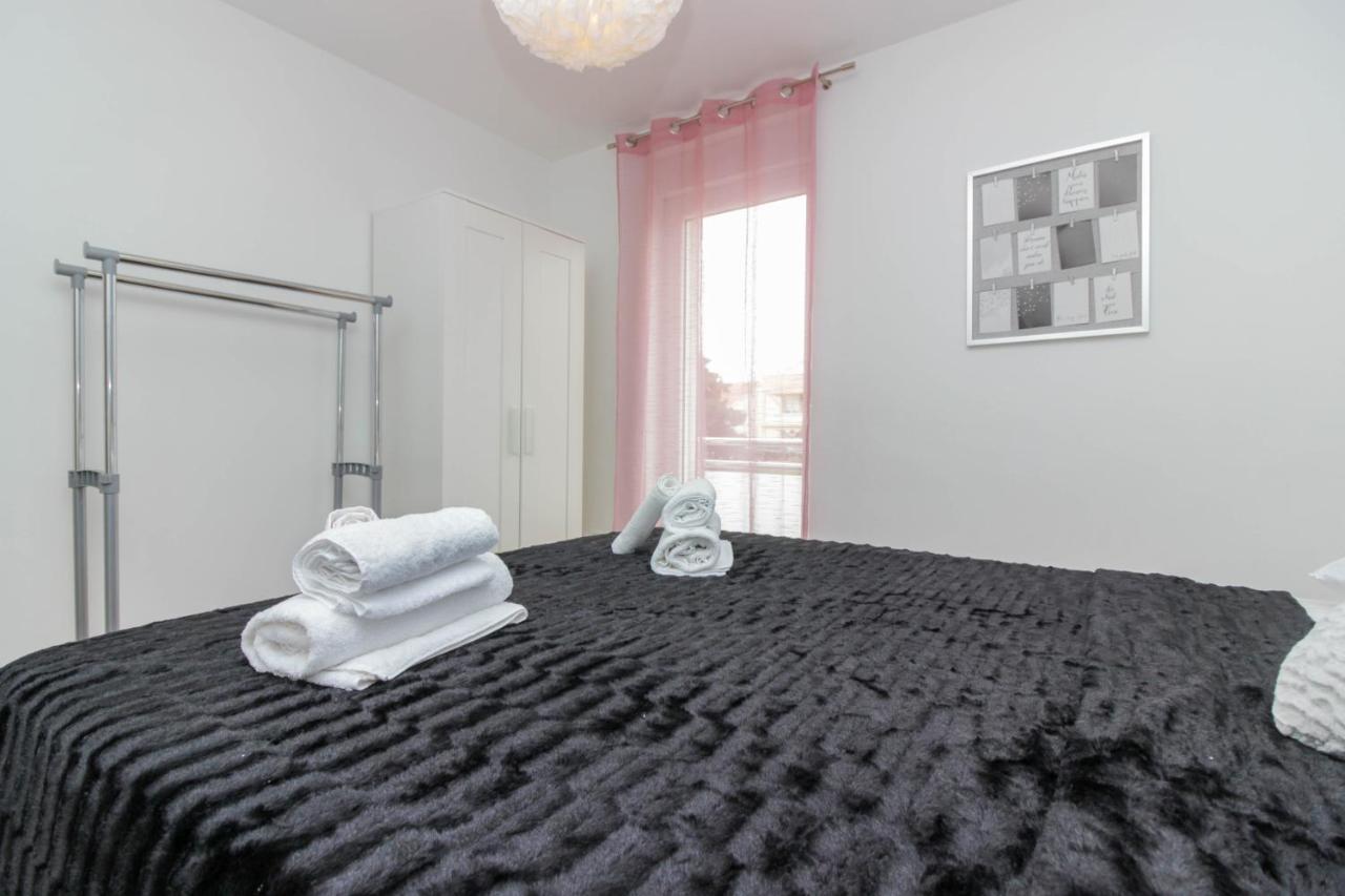 Apartman Tara Apartment Zadar Exterior foto